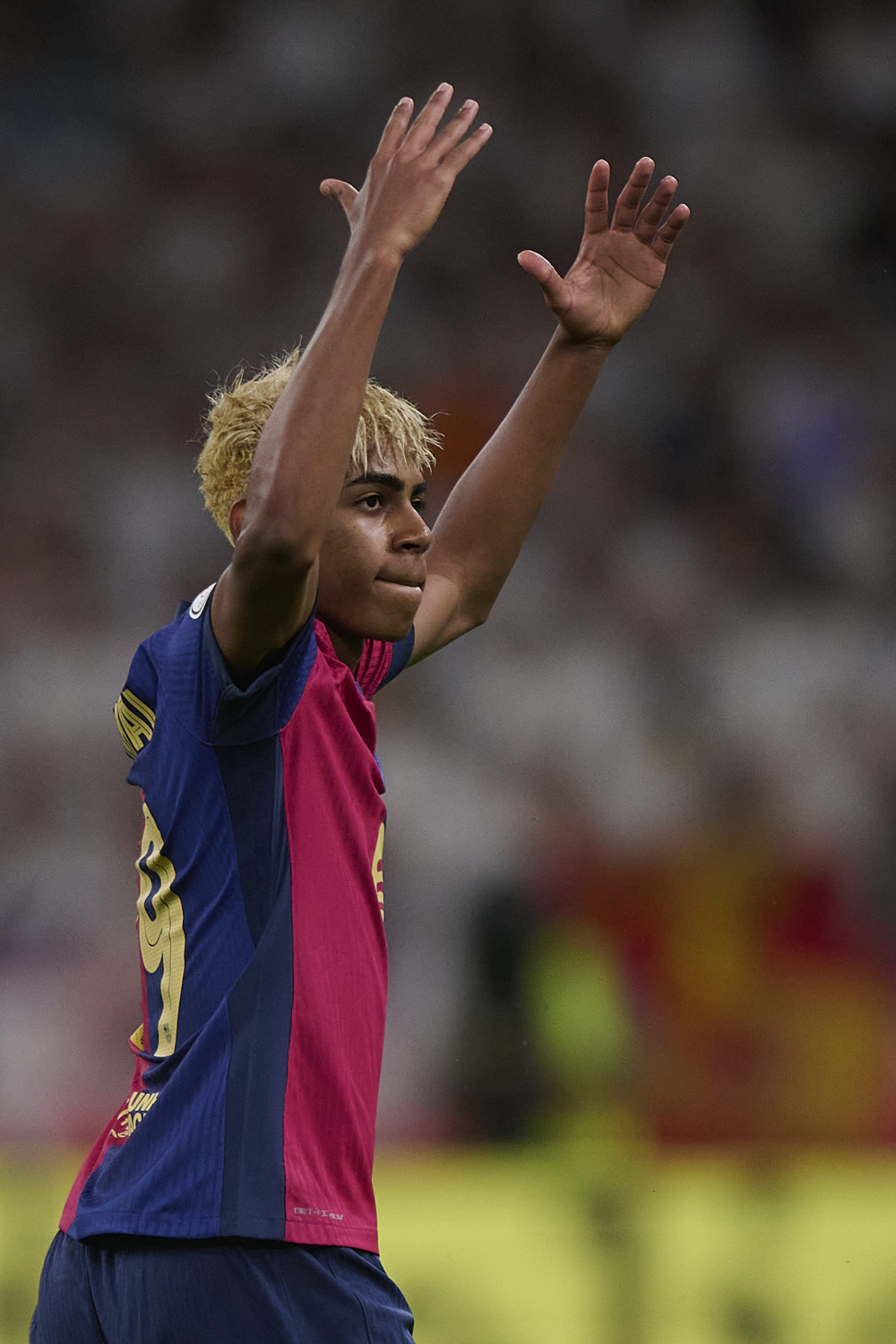 英雄联盟-赛后国王杯传出新动向，广州队回应争议，管理层表态——气氛紧张，球队文化再被提及的简单介绍